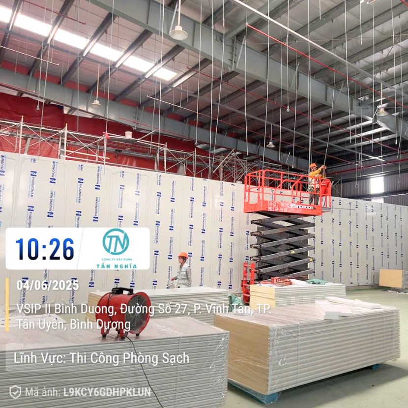 Lắp đặt panel phòng sạch chống cháy và kháng khuẩn