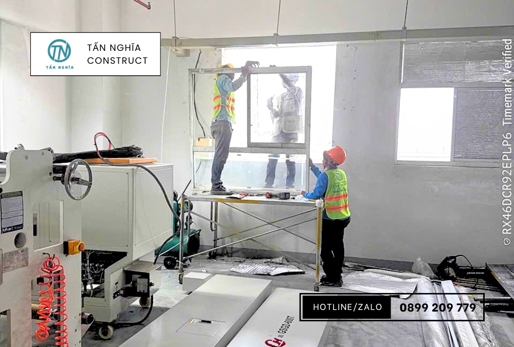 Lắp đặt thiết bị phòng mổ, bệnh viện