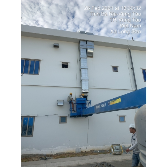 Thi Công Hạng Mục HVAC Ở Lọc Hóa Dầu Long Sơn